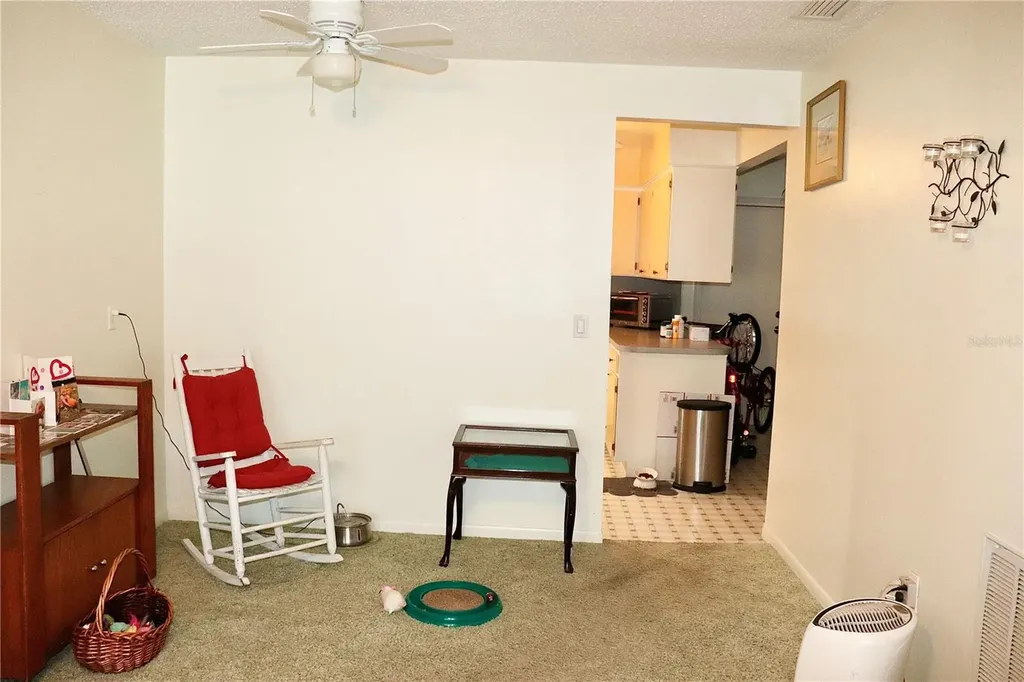 6990 Versailles N Pinellas Park FL 33781