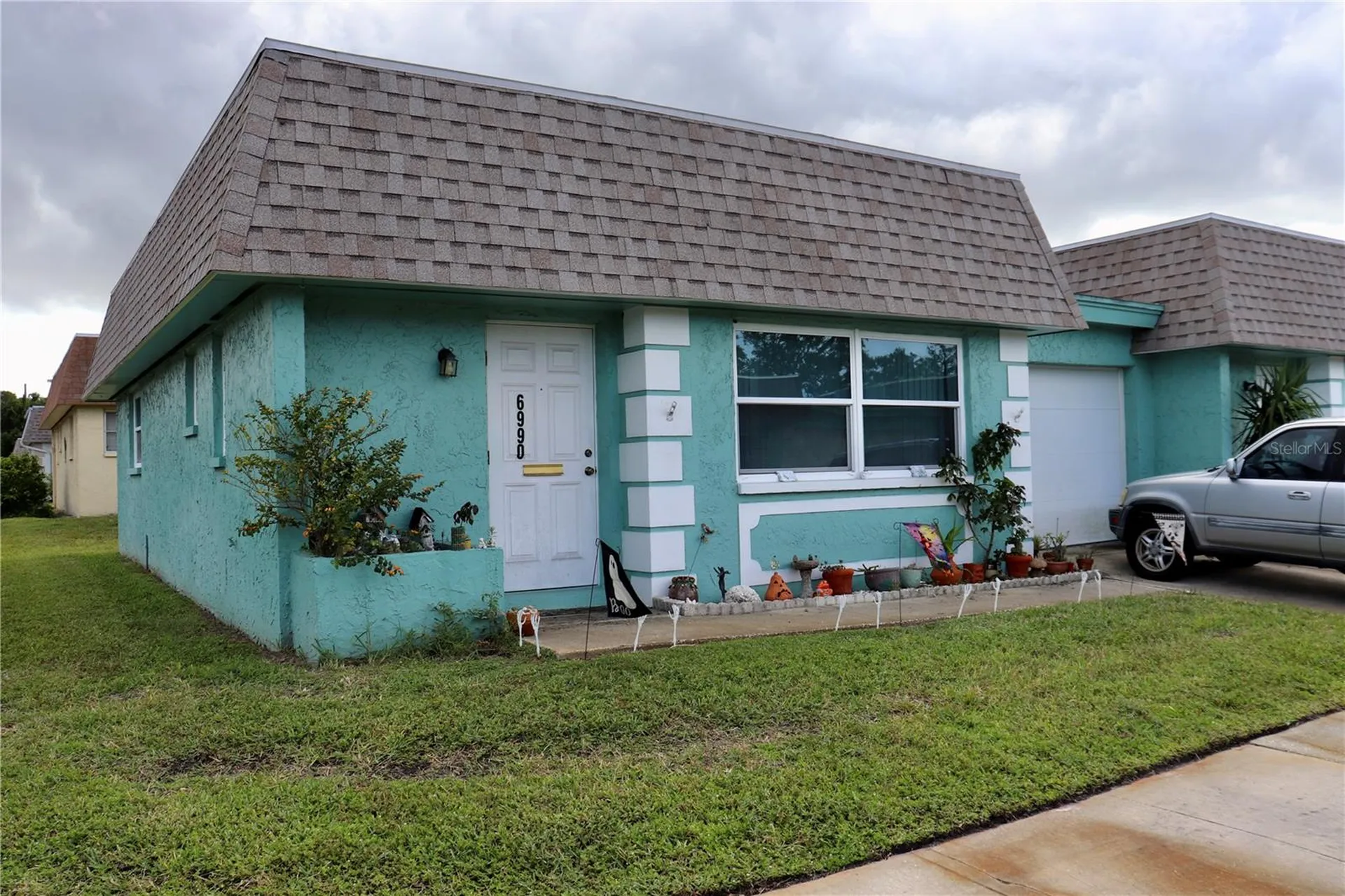 6990 Versailles N Pinellas Park FL 33781
