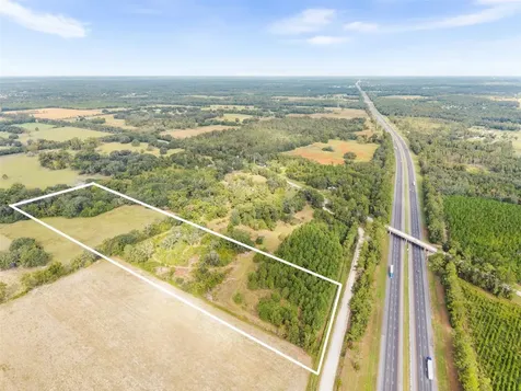 0001 SW Cr 240 Lake City FL 32024
