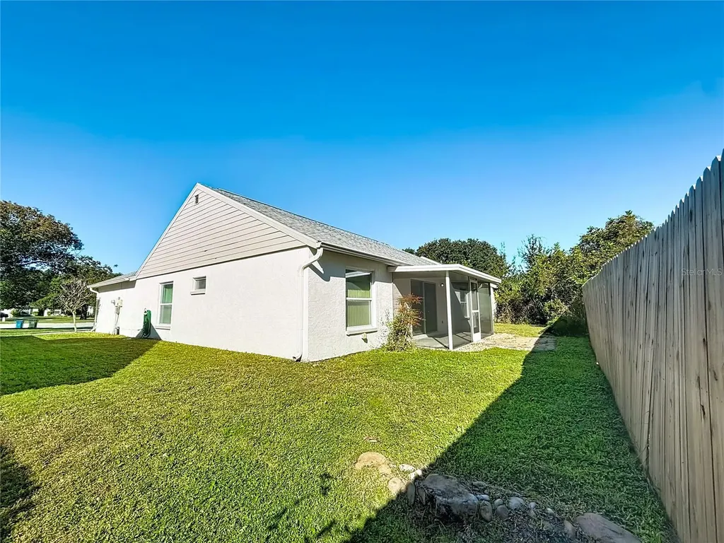 1909 Castle Bay Court Oldsmar FL 34677