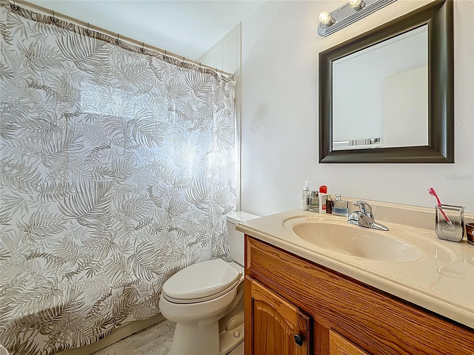 1909 Castle Bay Court Oldsmar FL 34677