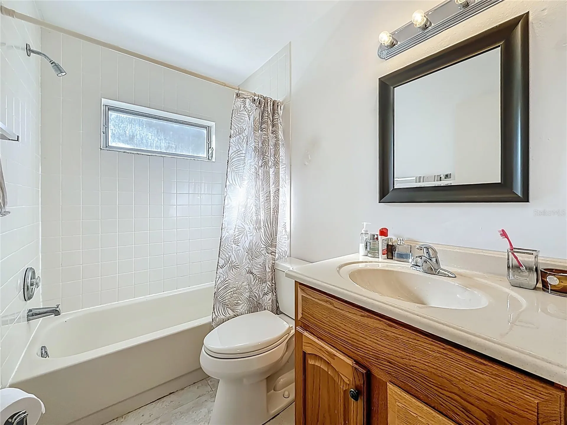 1909 Castle Bay Court Oldsmar FL 34677