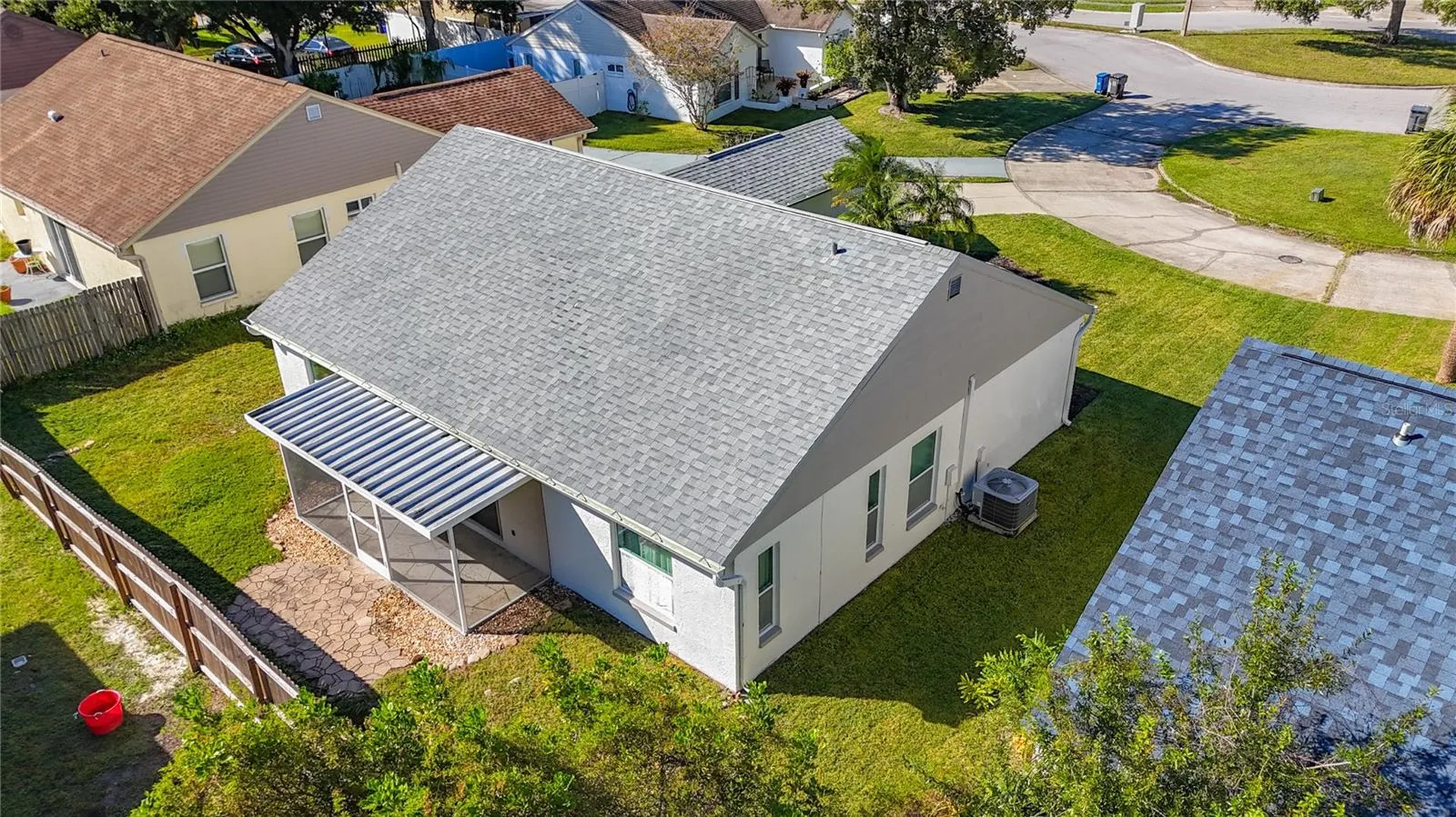 1909 Castle Bay Court Oldsmar FL 34677
