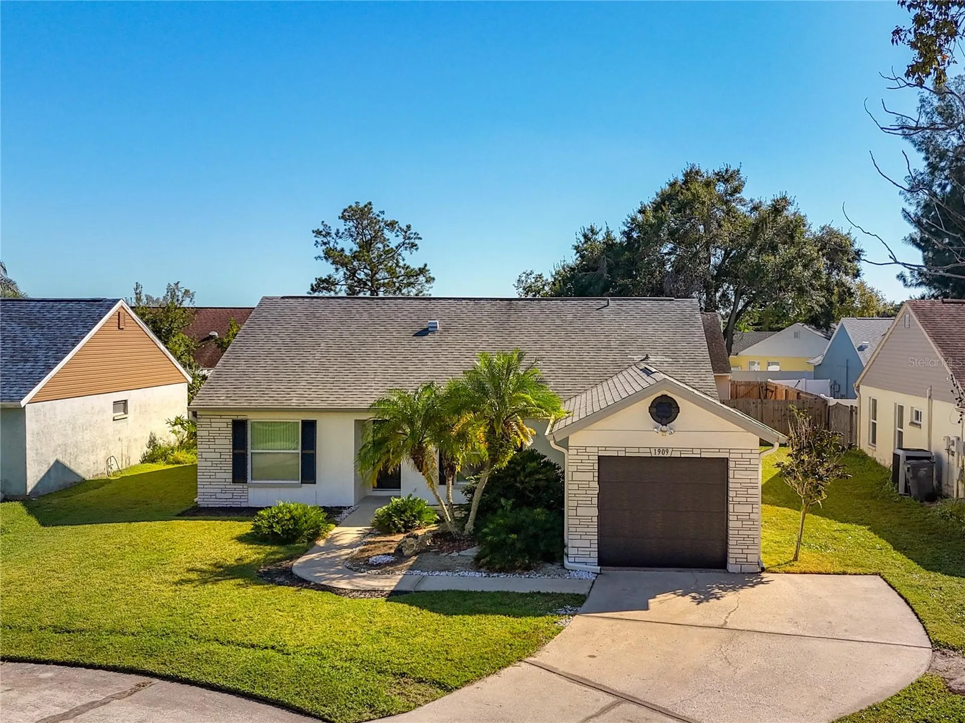 1909 Castle Bay Court Oldsmar FL 34677