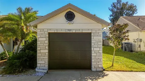 1909 Castle Bay Court Oldsmar FL 34677