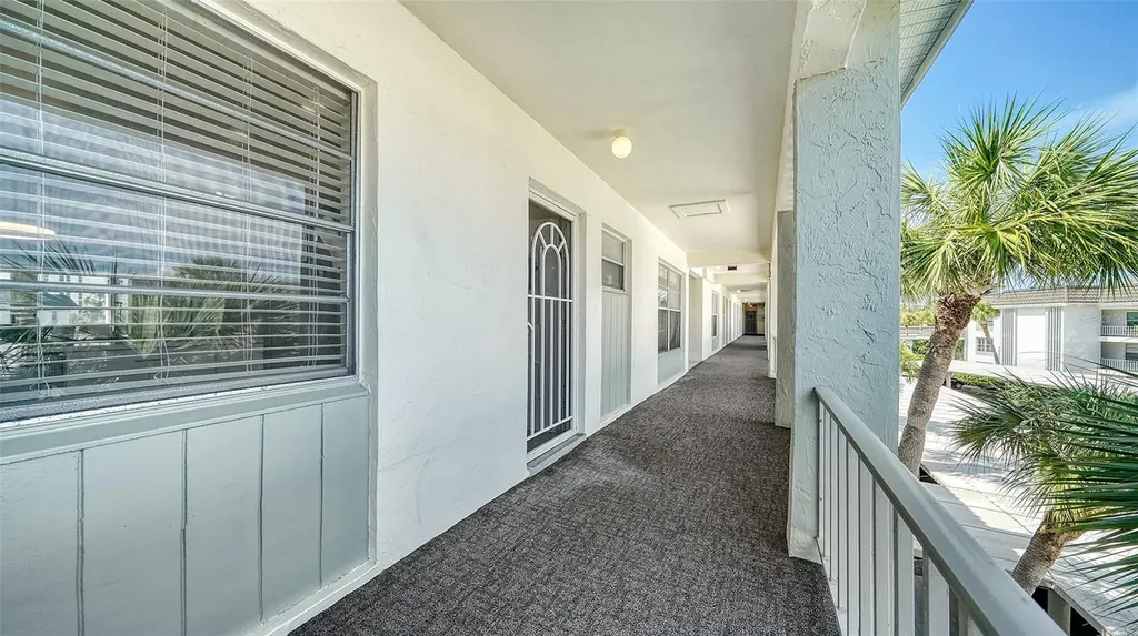 4380 Exeter Drive Longboat Key FL 34228