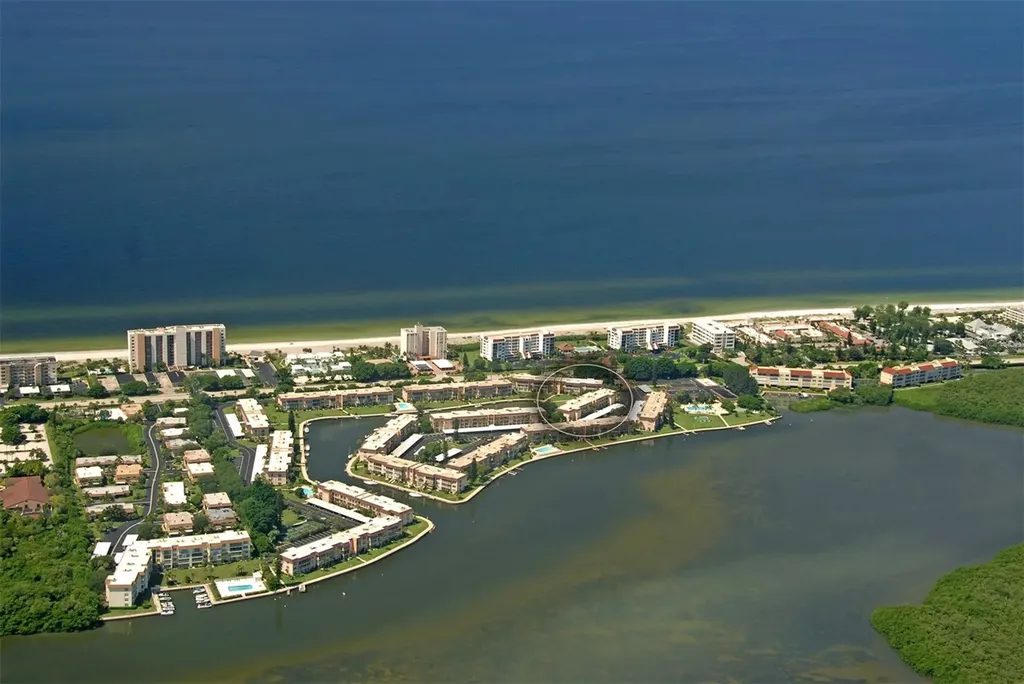 4380 Exeter Drive Longboat Key FL 34228