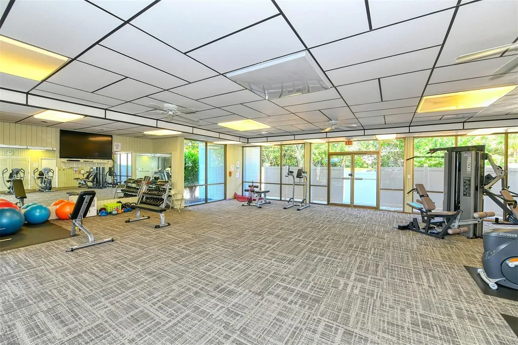 4380 Exeter Drive Longboat Key FL 34228
