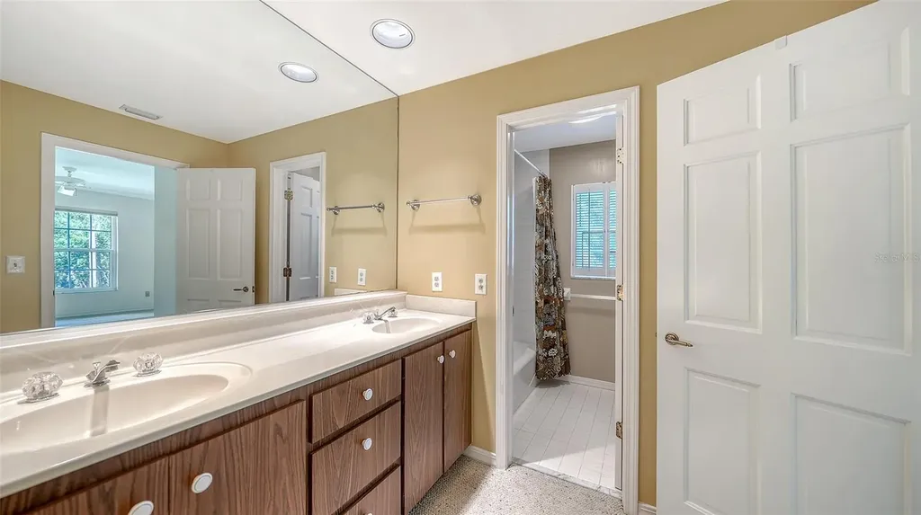 7401 Hemlock Lane Sarasota FL 34241