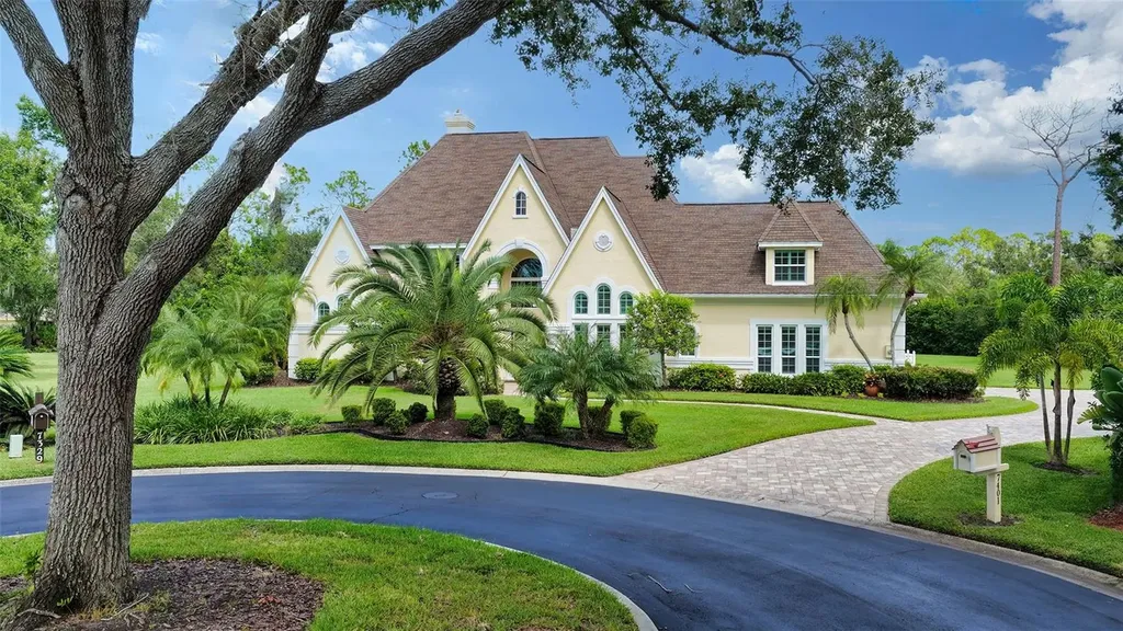 7401 Hemlock Lane Sarasota FL 34241
