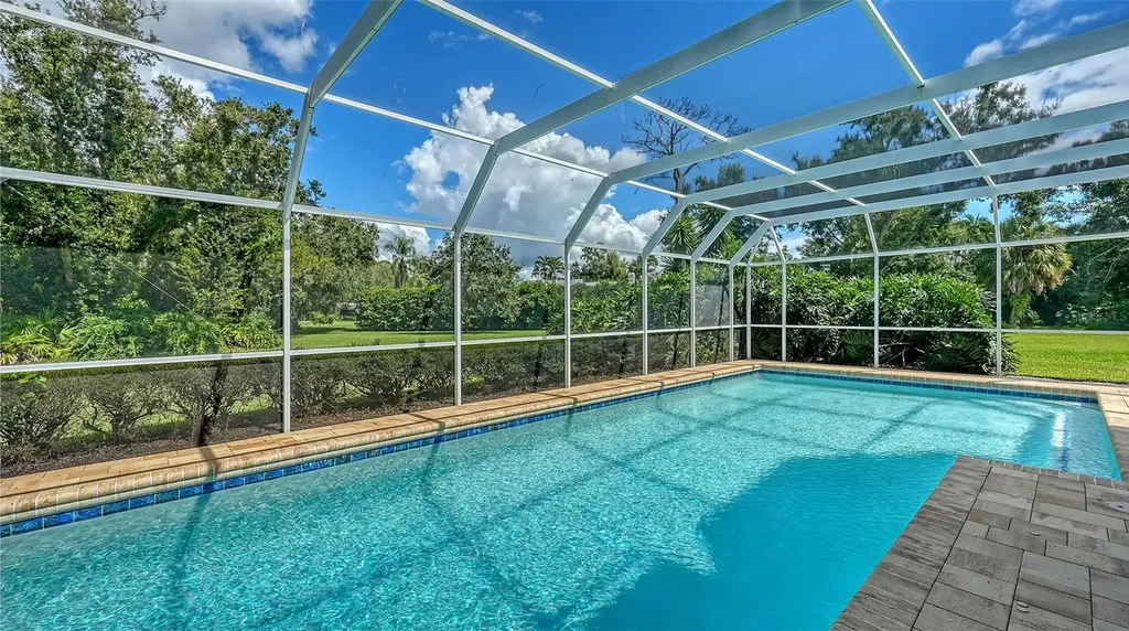 7401 Hemlock Lane Sarasota FL 34241