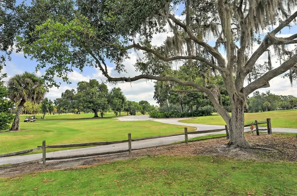 7401 Hemlock Lane Sarasota FL 34241