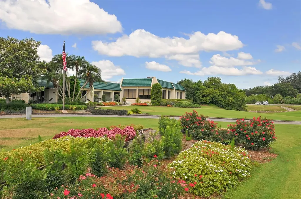 7401 Hemlock Lane Sarasota FL 34241