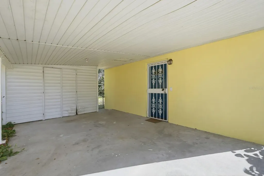 437 Lockhart Street Daytona Beach FL 32114
