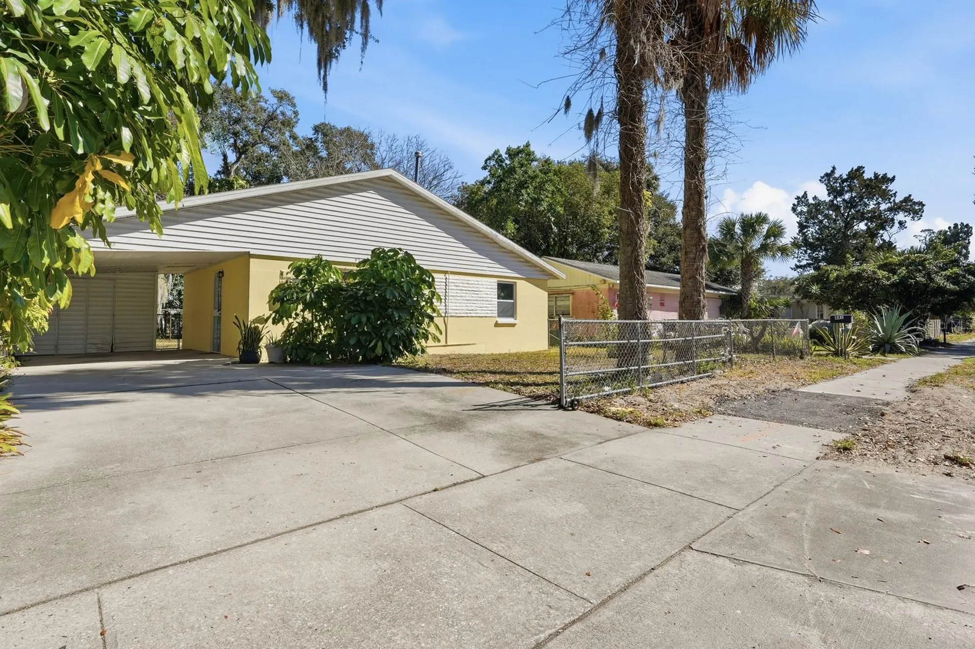 437 Lockhart Street Daytona Beach FL 32114