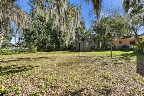 437 Lockhart Street Daytona Beach FL 32114