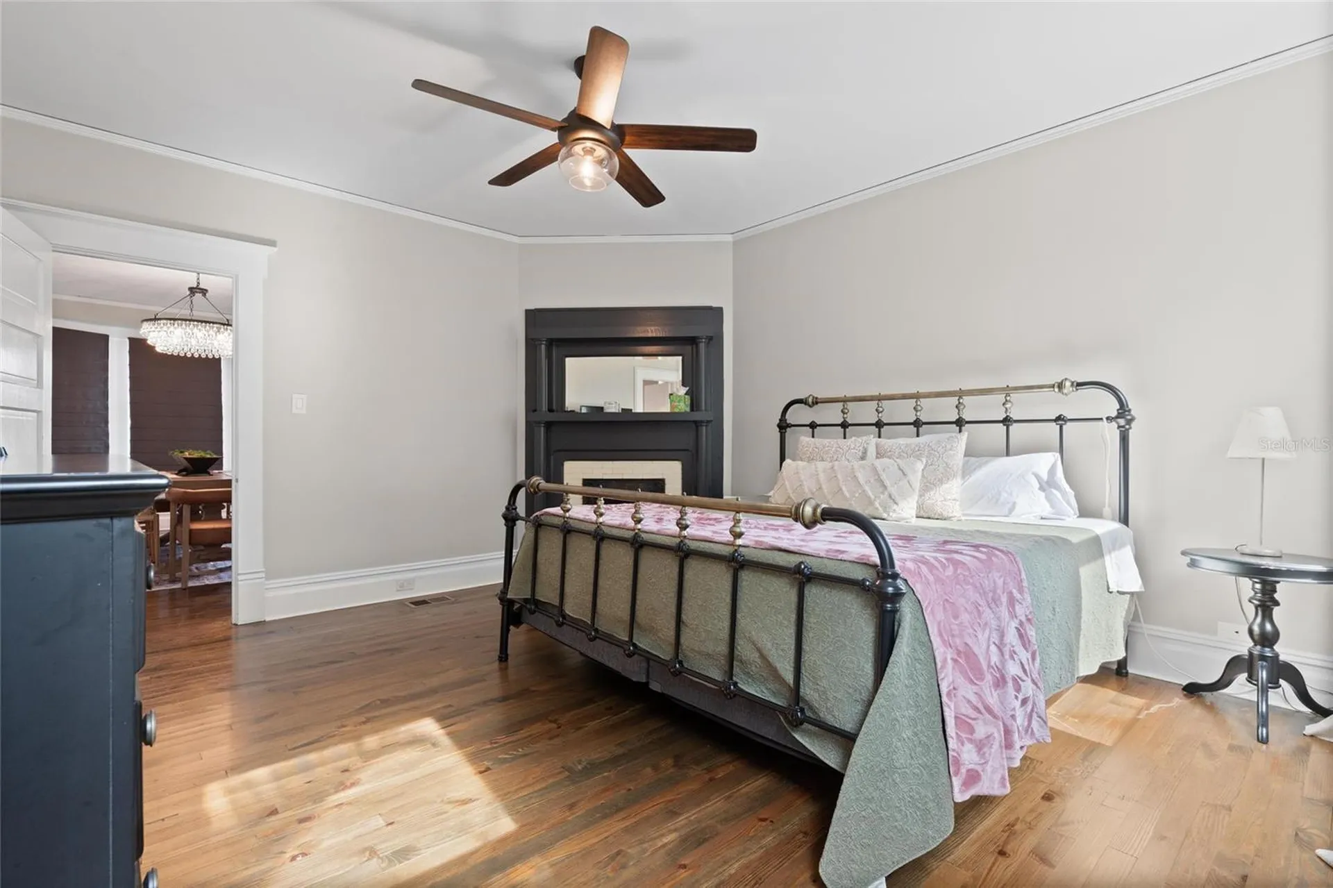 4 W Orange Street Tarpon Springs FL 34689