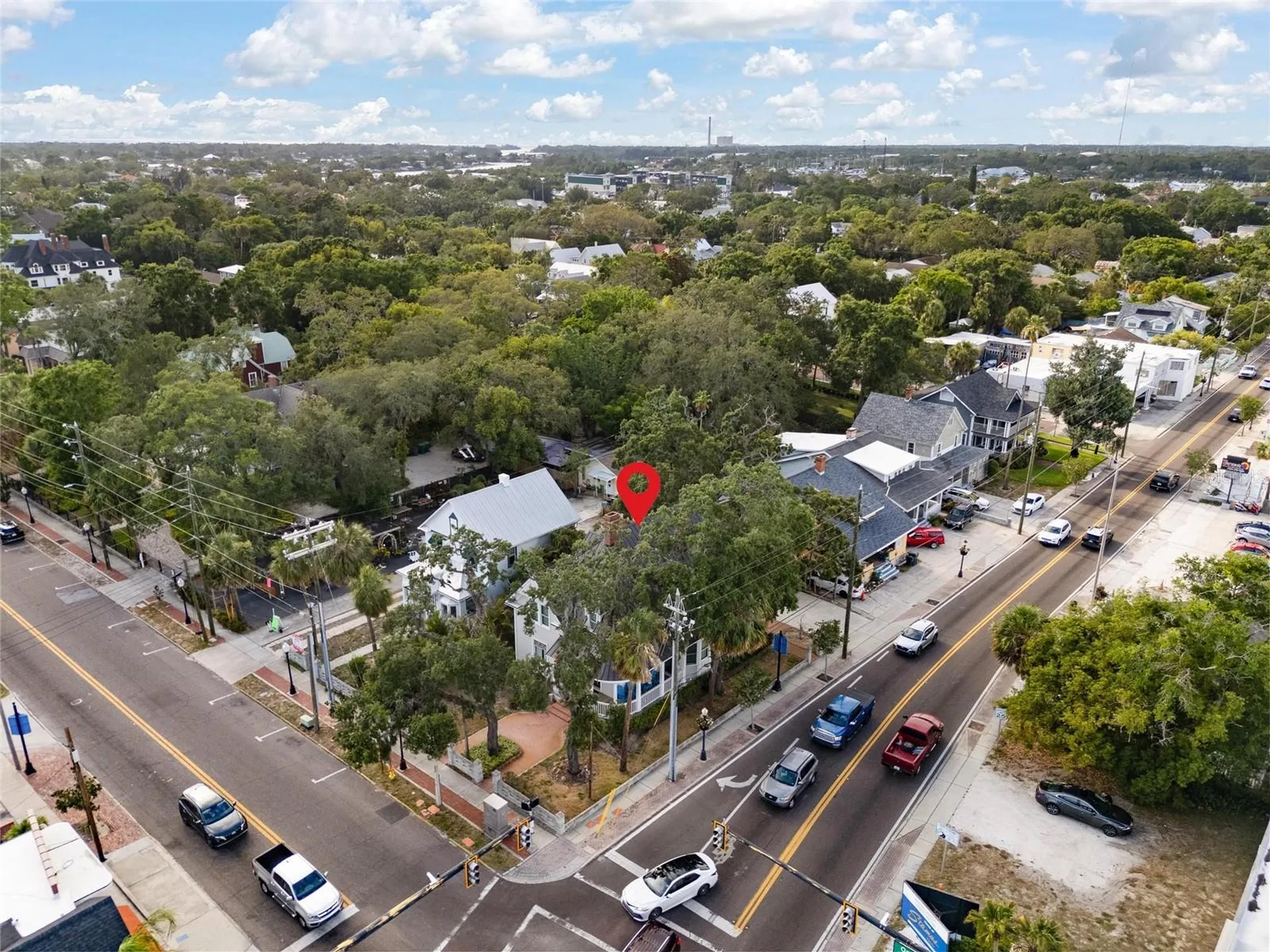 4 W Orange Street Tarpon Springs FL 34689