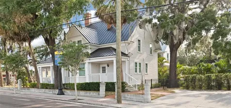 4 W Orange Street Tarpon Springs FL 34689