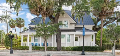 4 W Orange Street Tarpon Springs FL 34689