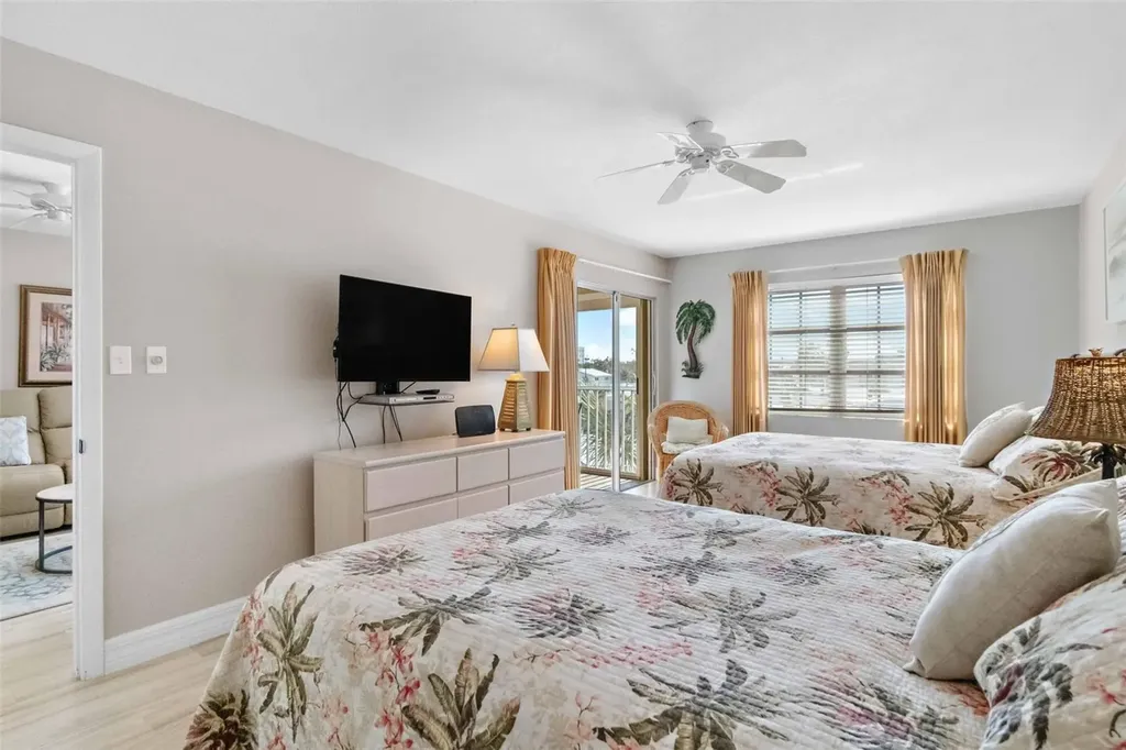 5970 Midnight Pass Road Sarasota FL 34242