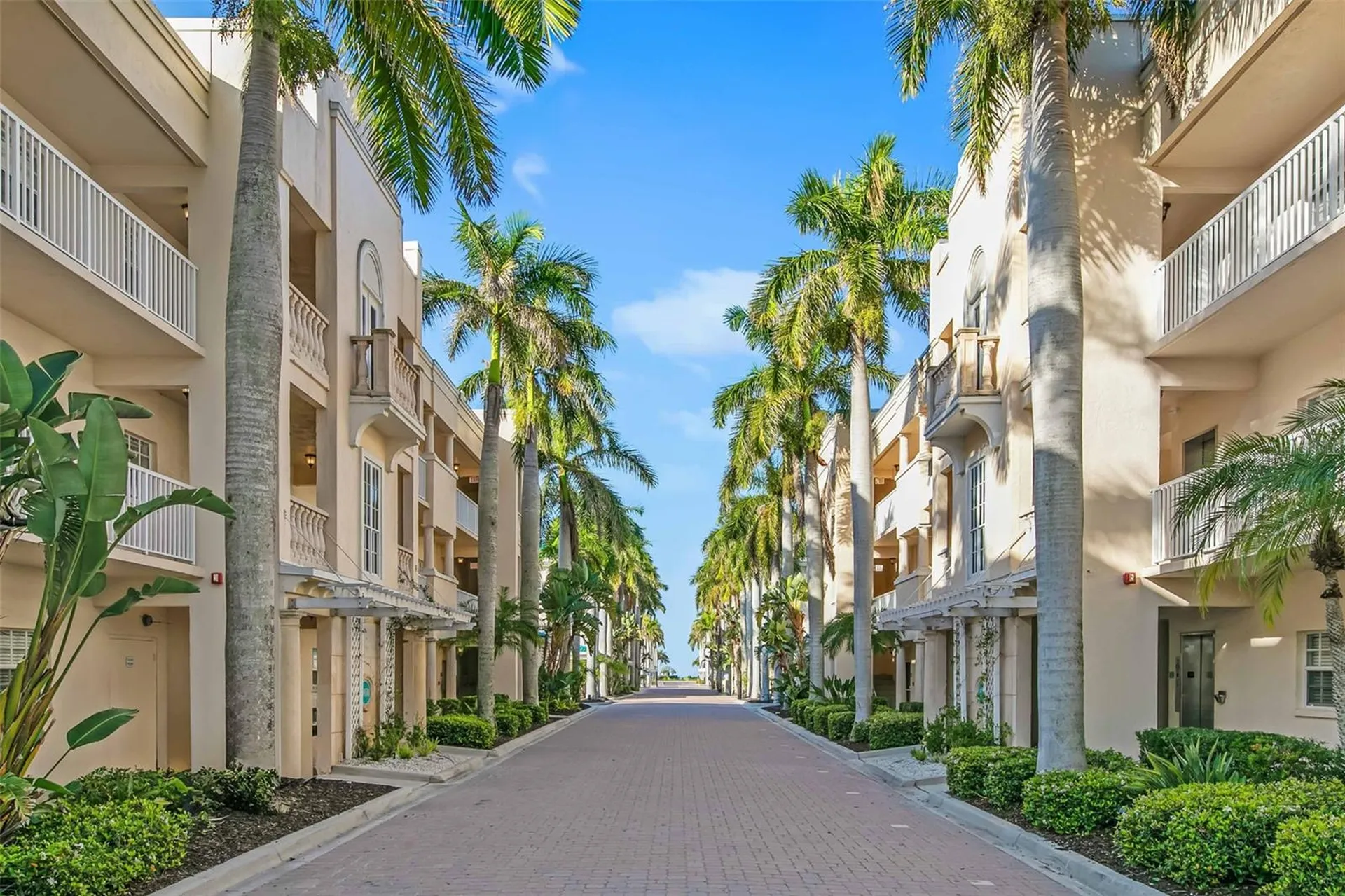 5970 Midnight Pass Road Sarasota FL 34242