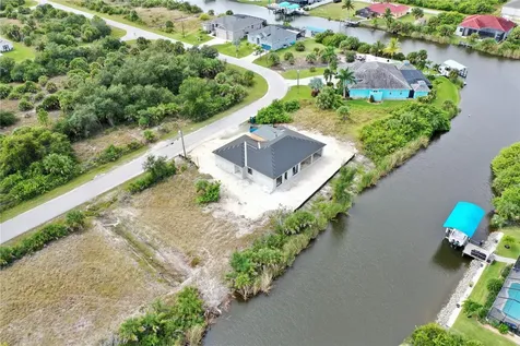 10868 Mcalester Circle Port Charlotte FL 33981