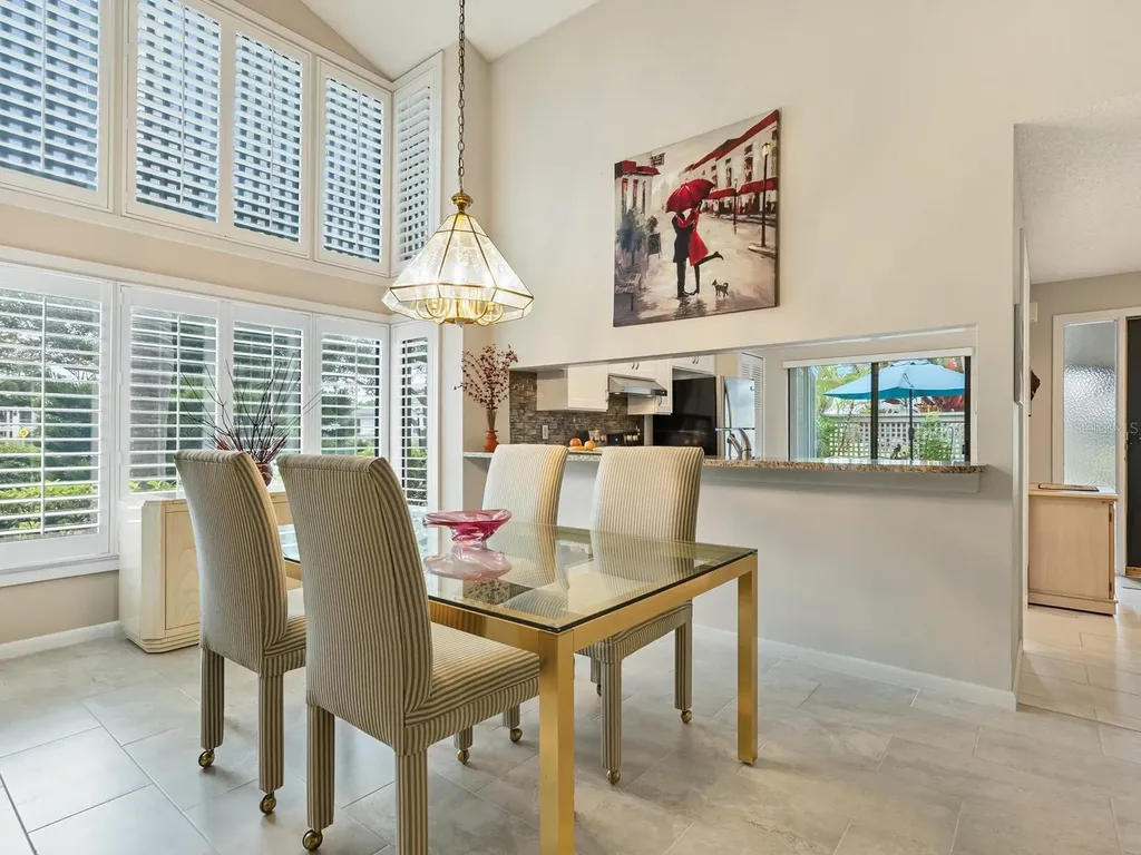 5527 Kingsmere Sarasota FL 34235