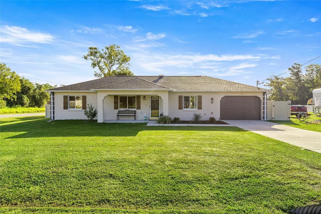 13 Spruce Pass Ocala FL 34472