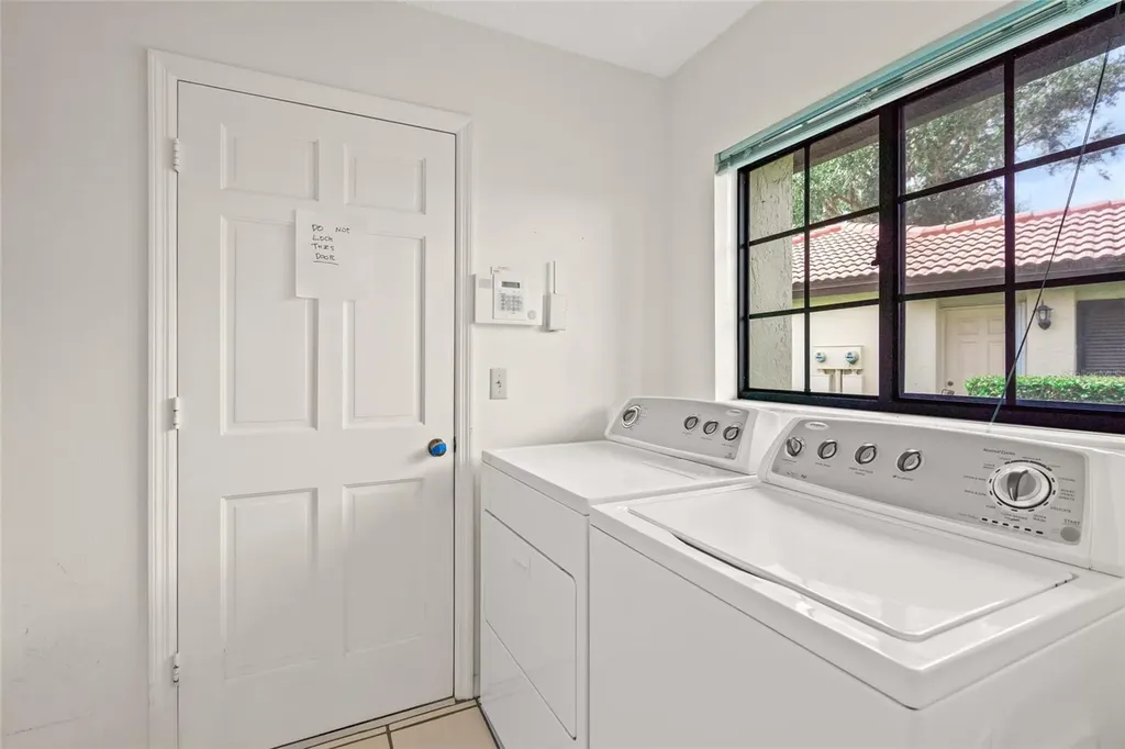 7475 Oak Moss Drive Sarasota FL 34241