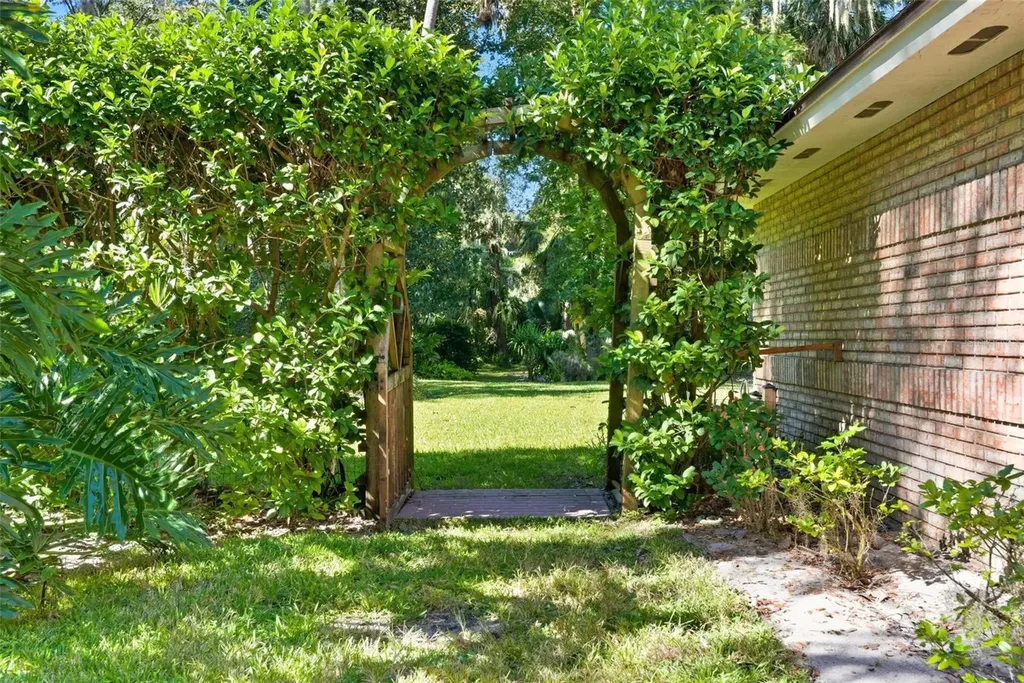 3908 Tano Drive Ormond Beach FL 32174