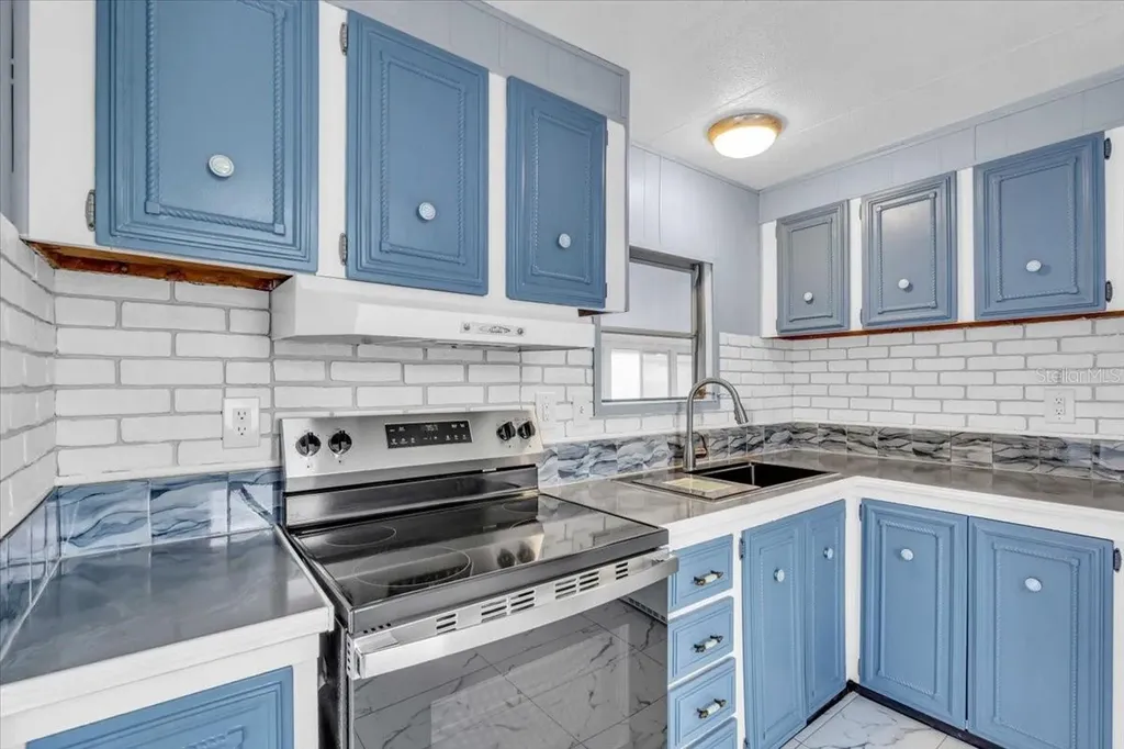 3309 Denise Drive Ellenton FL 34222