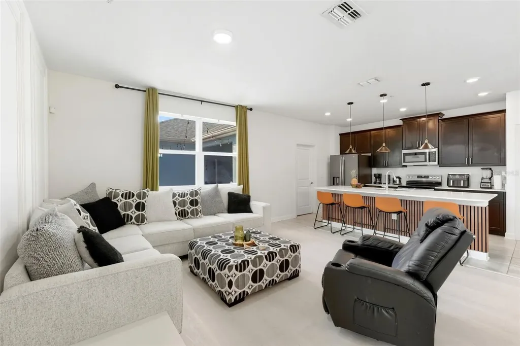 11883 Pulitzer Place Orlando FL 32832