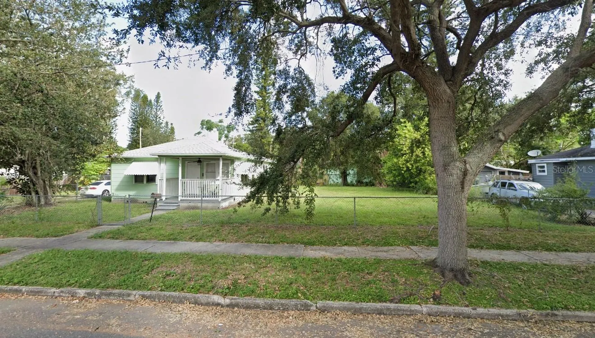 545 15th Avenue S St Petersburg FL 33701
