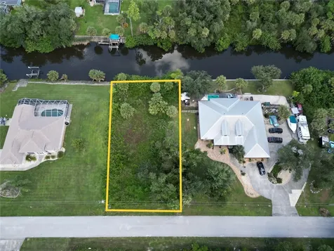 2206 Tea Street Port Charlotte FL 33948