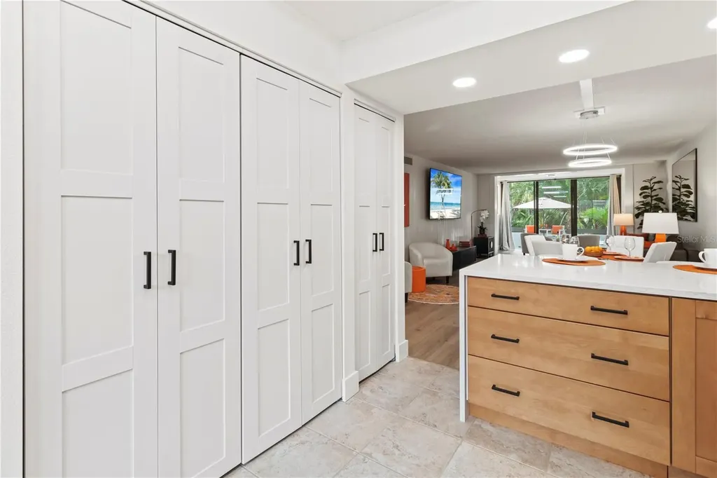 806 Bayport Way Longboat Key FL 34228