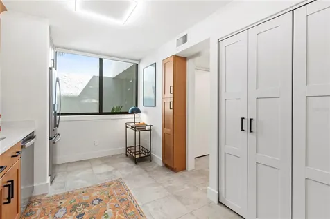 806 Bayport Way Longboat Key FL 34228
