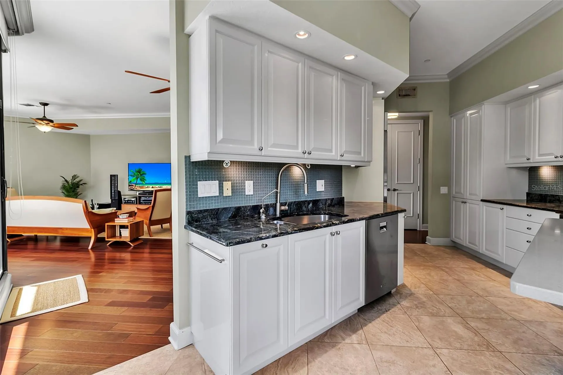 1241 Gulf Of Mexico Drive Longboat Key FL 34228