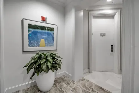 1241 Gulf Of Mexico Drive Longboat Key FL 34228