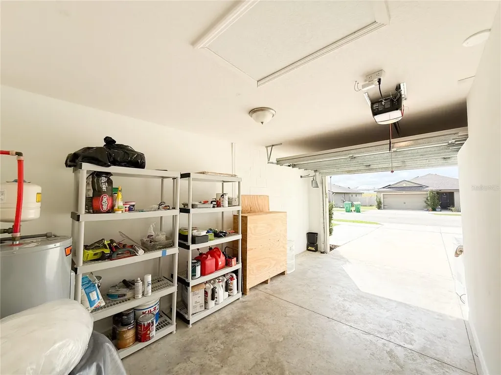 1552 Swan Lake Circle Dundee FL 33838