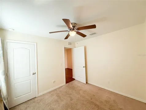 1552 Swan Lake Circle Dundee FL 33838