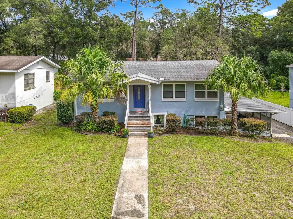 2094 Penn Drive Deland FL 32724