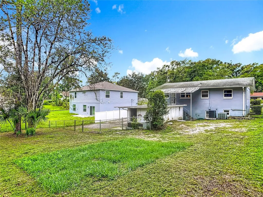 2094 Penn Drive Deland FL 32724