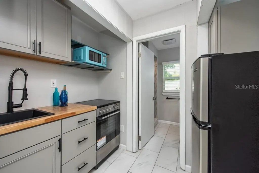 1173 Myrtle Street Sarasota FL 34234