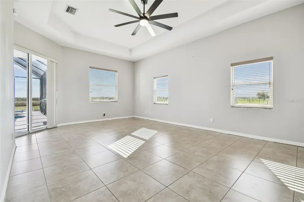 15639 Seth Country Lane Wimauma FL 33598