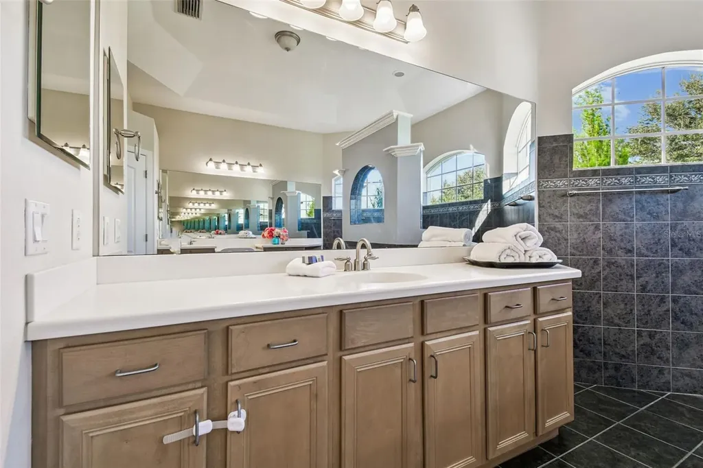 15639 Seth Country Lane Wimauma FL 33598