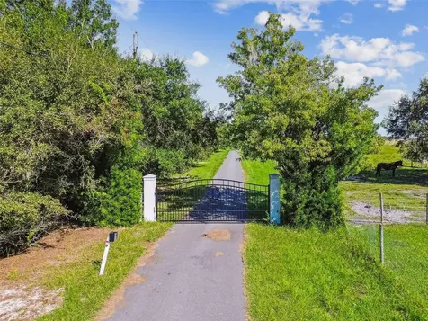 15639 Seth Country Lane Wimauma FL 33598