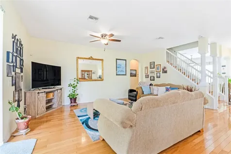 2060 Doyle Road Deltona FL 32738