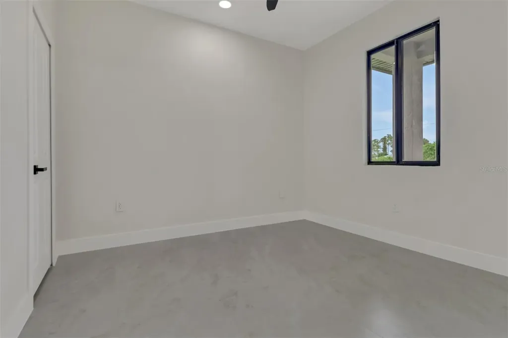 4501/4503 15th Street SW Lehigh Acres FL 33971