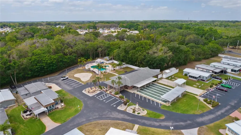20 Captains Point Fruitland Park FL 34731